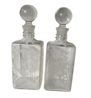 2 Vintage Etched Glass Decanters Thistle Rye Bourbon Bar BOTTLES STOPPERS SET